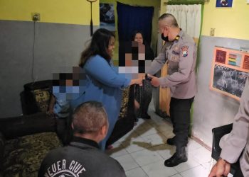 Ibu di Malang.