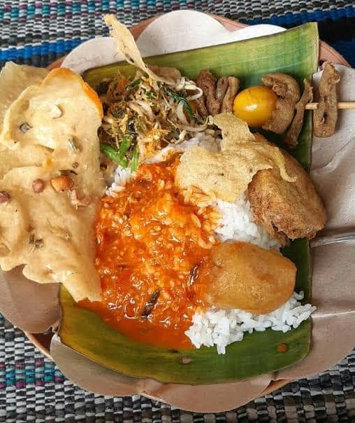 Rekomendasi kuliner enak di Jawa Timur.