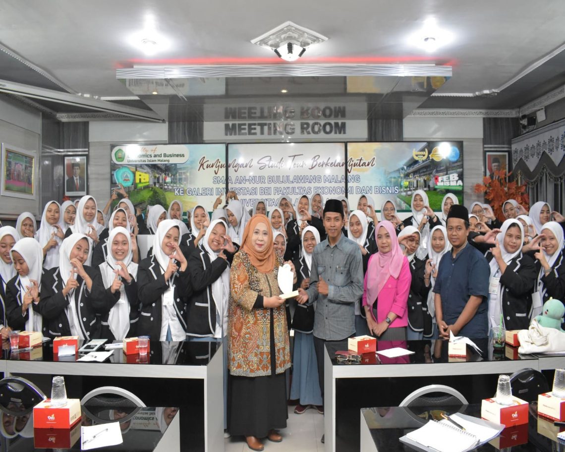 Pelatihan Literasi Keuangan, Galeri Investasi FEB Unisma Edukasi Siswa SMA An-Nur 2 Bululawang Jadi Investor Muda 1 FEB Unisma.