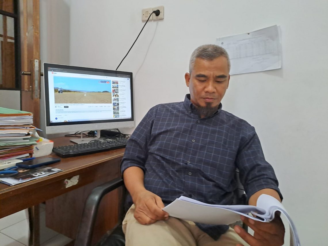 Komisioner KPU Kabupaten Tuban Divisi Teknis Penyelenggaraan, Nur Hakim. Foto: Mochamad Abdurrochim/Tugu Jatim