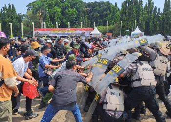 Suasana Alun-alun Tuban Mencekam, Ada Apa?
