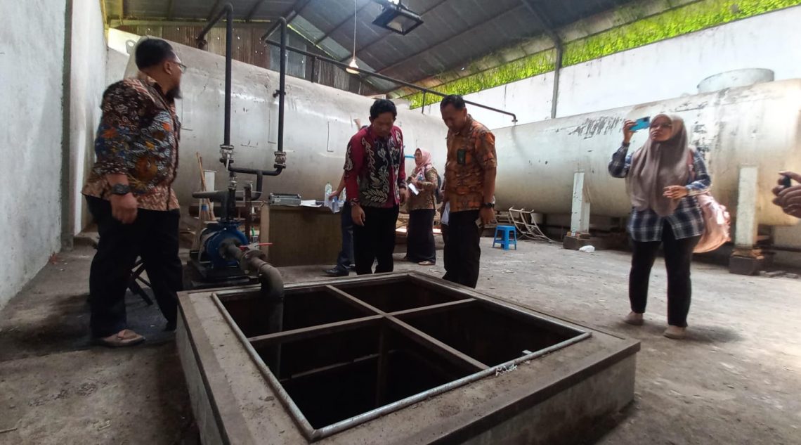 Gudang penimbunan solar di Kota Pasuruan. Foto: Laoh Mahfud/Tugu Jatim