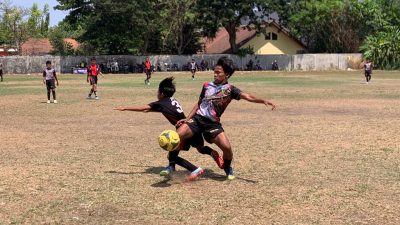 piala soeratin tugu jatim