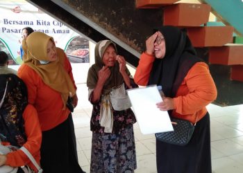 700 Orang Ikuti Skrining Kesehatan Mata Gratis di Pasar Baru Tuban