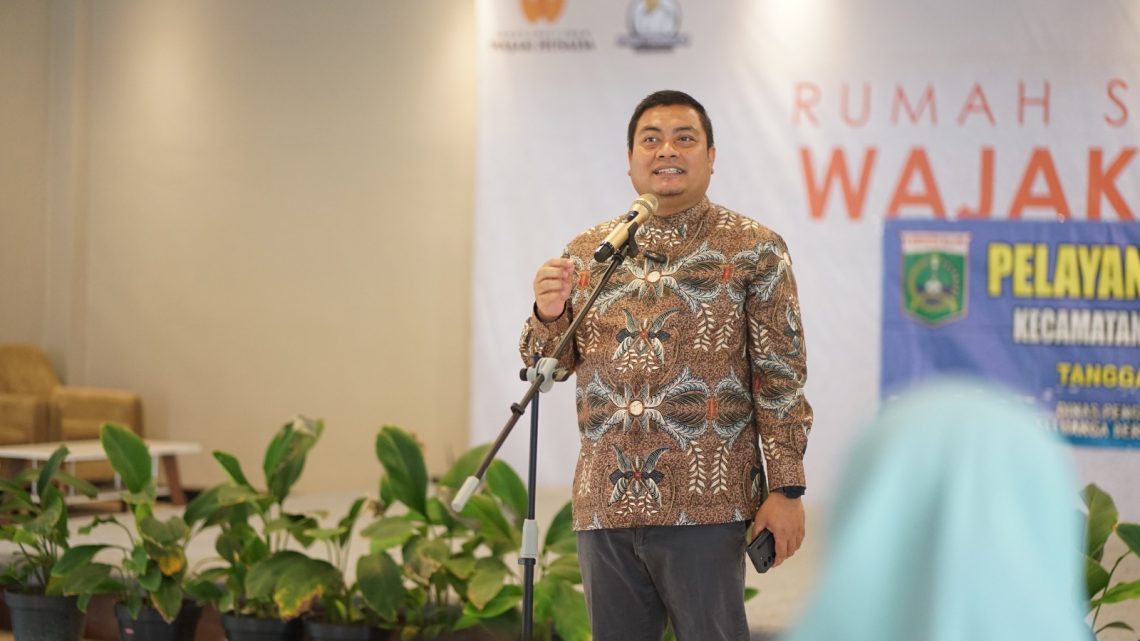 Founder RSU Wajak Husada Malang, H Puguh Wiji Pamungkas memberi sambutan. Foto: dok RSU Wajak Husada Malang