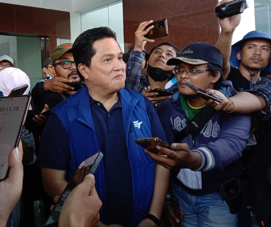 Ketum PSSI Tinjau Stadion GBT Surabaya, Pembukaan Piala Dunia U-17 Diklaim Siap 100 Persen 1 ketum pssi tugu jatim