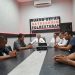 Keluarga Korban Minta Tersangka Pembacokan Sekdes Sidonganti Tuban Dihukum Seberat-beratnya 9 Keluarga Korban Minta Tersangka Pembacokan Sekdes Sidonganti Tuban Dihukum Seberat-beratnya