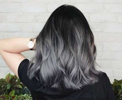 7 Rekomendasi Warna Cat Rambut Kekinian untuk Wanita Kulit Sawo Matang, Dijamin Wajah Makin Segar Anti Kusam 1 Warna cat rambut.