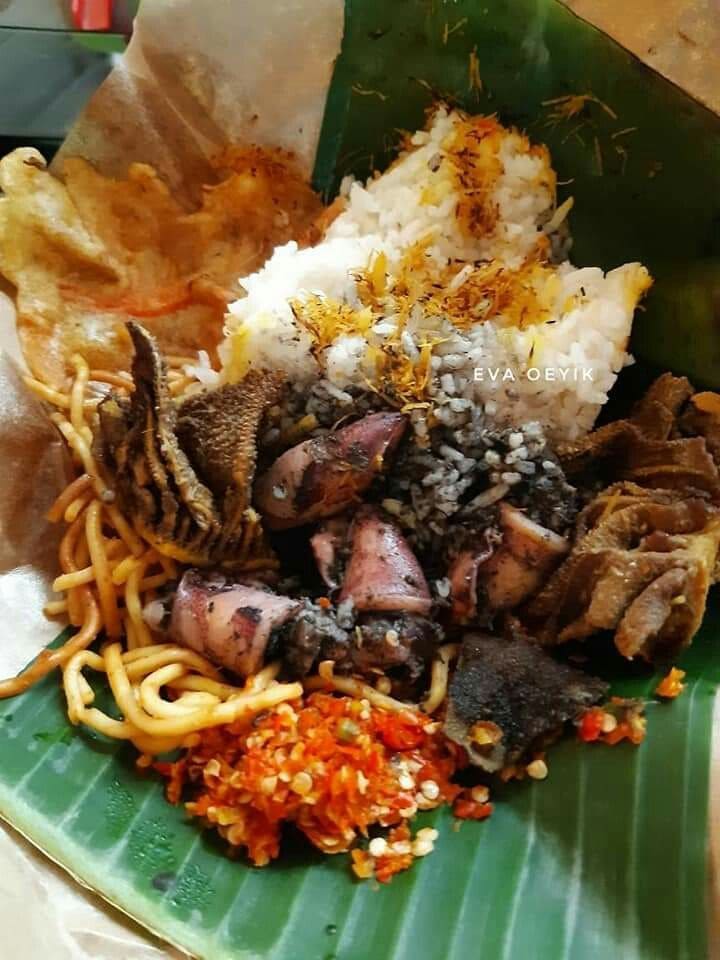Rekomendasi kuliner di Surabaya.