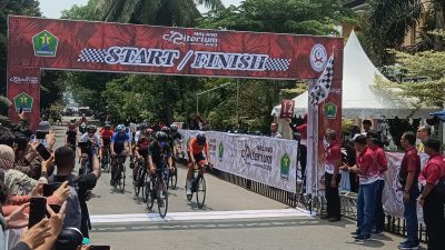 Balap Sepeda Criterium 2023.