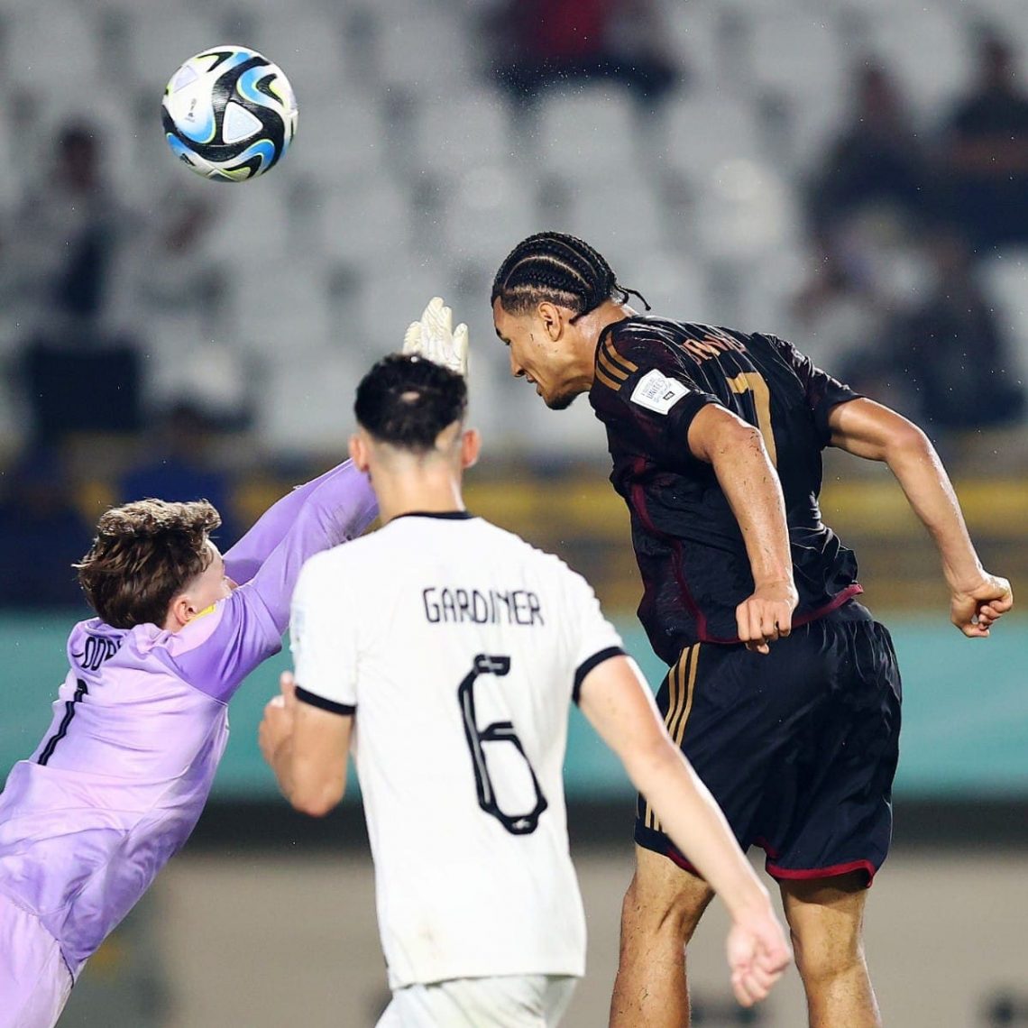 Kalahkan Selandia Baru 3-1, Timnas Jerman Lolos Babak 16 Besar Piala Dunia U-17 2023 1 Timnas Jerman berhasil unggul 3-1 atas Selandia Baru di Stadion Si Jalak Harupat, Bandung, Rabu (15/11/2023). (Foto: X @DFB_Junioren)