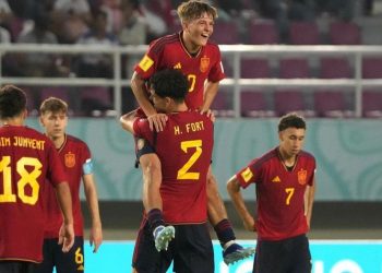 Spanyol vs Jepang.