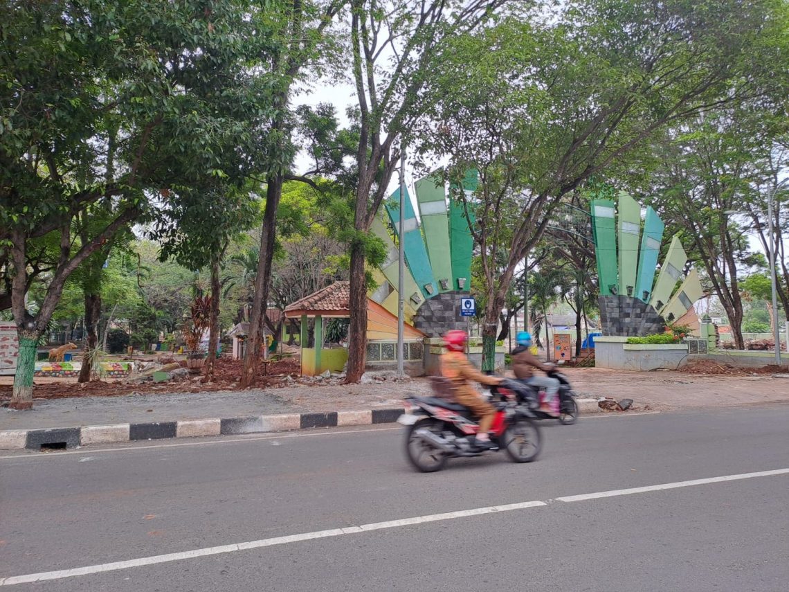 Taman Hutan Kota Bersolek, Pemkab Tuban Sediakan Anggaran Rp5 M 1 taman hutan kota.