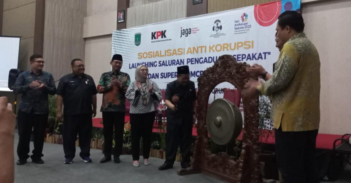 Cegah korupsi.