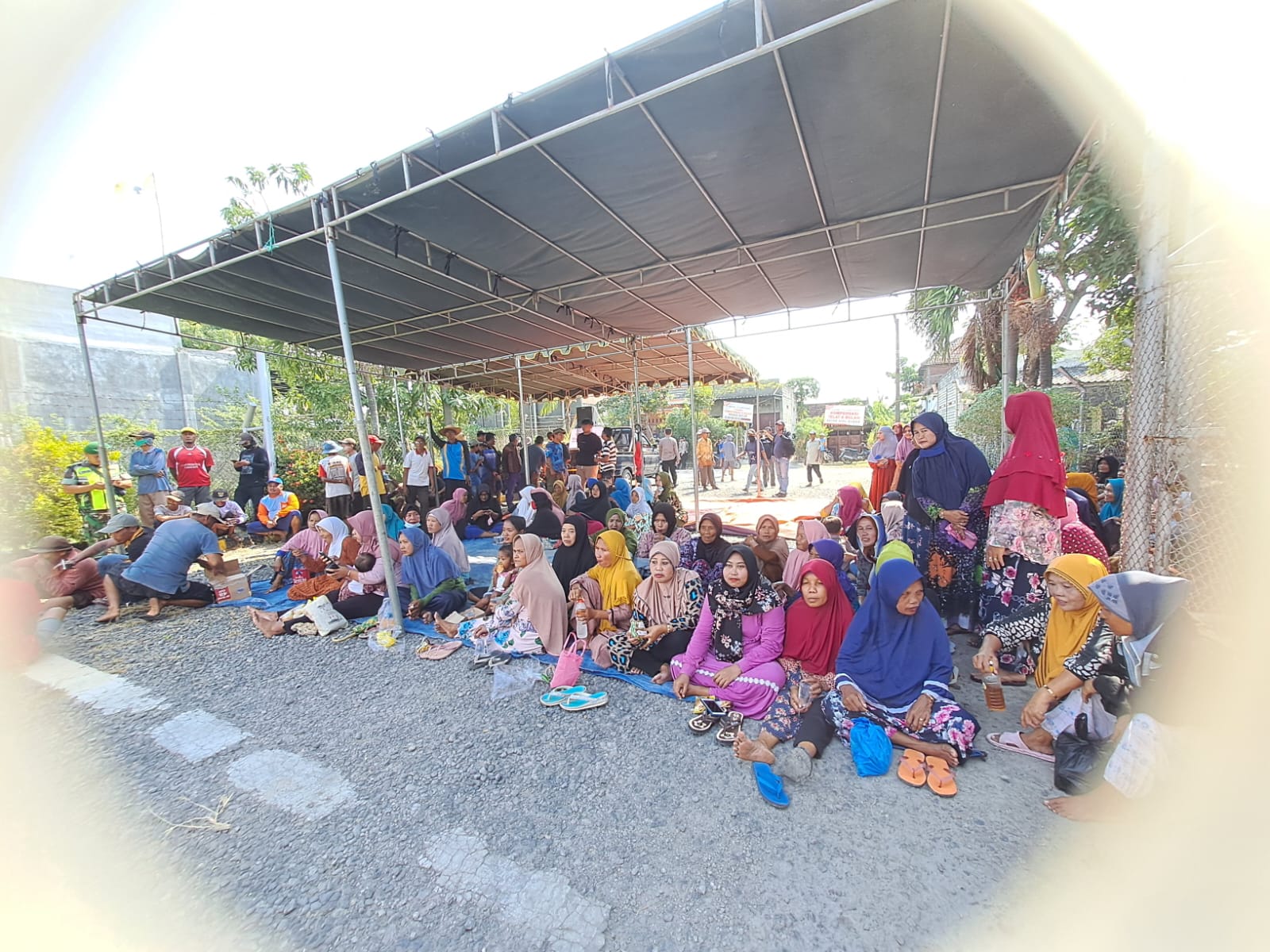 Kompensasi Belum Dibayar, Warga Sokosari Tuban Geruduk PT Super Energy 9 IMG 20231106 WA0001