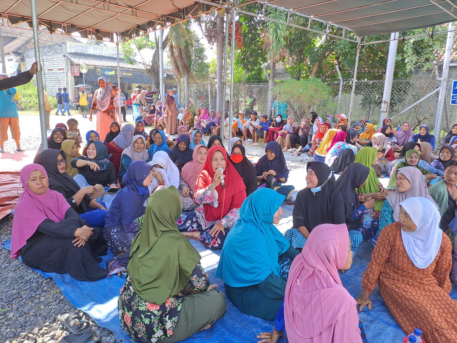 Kompensasi Belum Dibayar, Warga Sokosari Tuban Geruduk PT Super Energy 6 IMG 20231106 WA0007