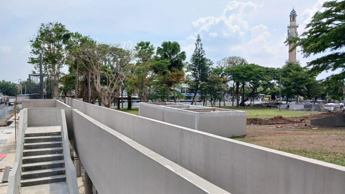 Ketua PCNU Kota Kediri Harap Pembangunan Alun-alun Kota Kediri Jangan Sampai Berhenti dan Mangkrak 1 Alun-alun Kota Kediri. Foto: Rino Hayyu/Tugu Jatim