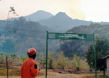 mojokerto tugu jatim
