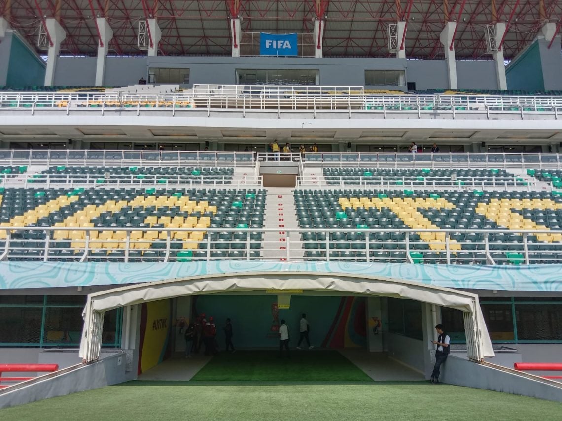 Pemprov Jatim Ingin Warga Penuhi Tribun Stadion GBT Saat Piala Dunia U-17 1 pemprov jatim tugu jatim