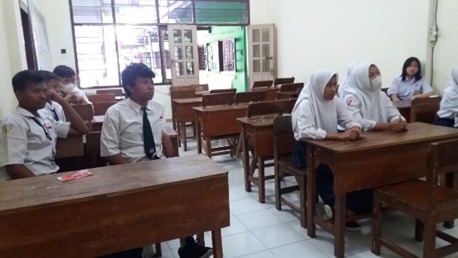 Fakultas Psikologi UM Kembangkan Konseling Kelompok Berbasis Terapi Kognitif Perilaku untuk Siswa dengan Kecenderungan Adiksi Game Online 2 WhatsApp Image 2023 11 11 at 11.08.18