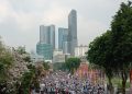 Aksi Damai Bela Palestina, Puluhan Ribu Orang Penuhi Jalan Gubernur Suryo Surabaya