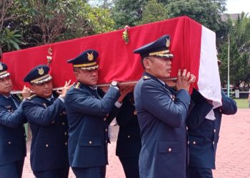 Pesawat TNI AU Jatuh, 3 Korban Dimakamkan di Taman Makam Pahlawan Suropati Malang