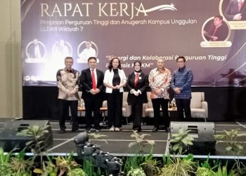 Raker LLDikti Wilayah 7 Jatim Hadirkan Anugerah Kampus Unggulan