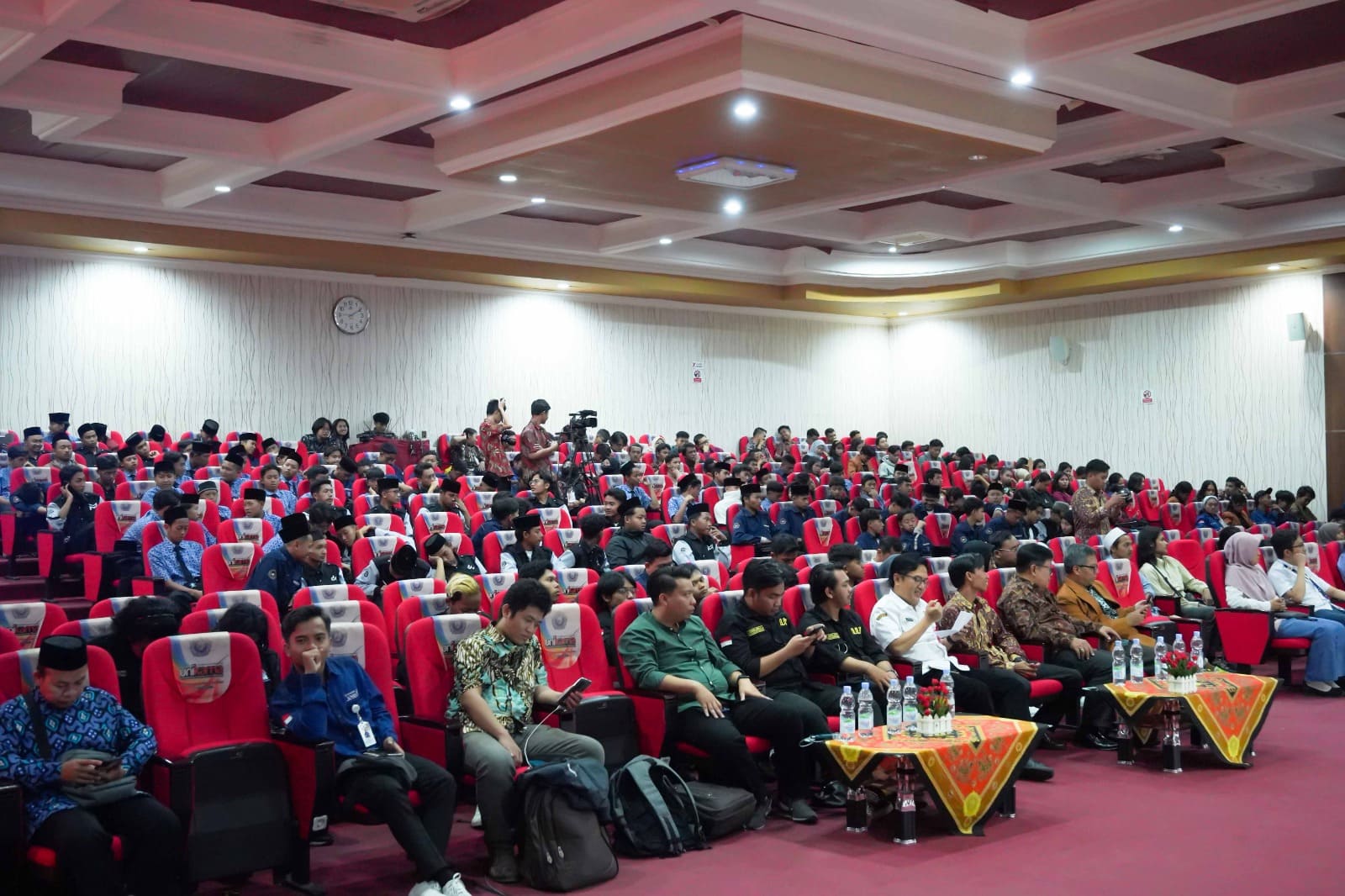 Tangkal Berita Hoax, Prodi TI Unikama Malang Serukan Generasi Muda Bijak Bermedia Sosial 2 Seminar Prodi TI Unikama.