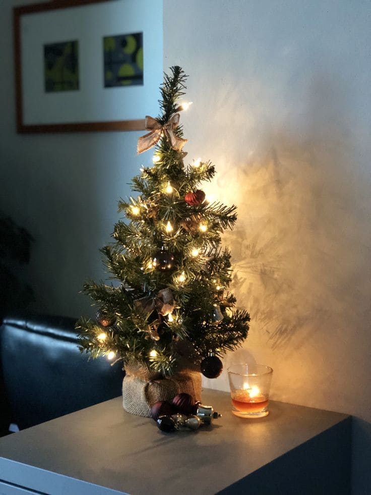 Rekomendasi dekorasi natal rumah minimalis.