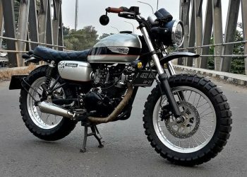 Harga motor custom.