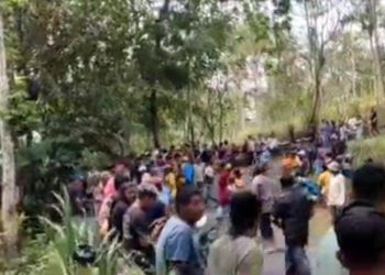 Laka Maut Turun dari Bromo, Pemotor asal Malang Tewas Terjun ke Jurang di Pasrepan Pasuruan 1 Laka maut.