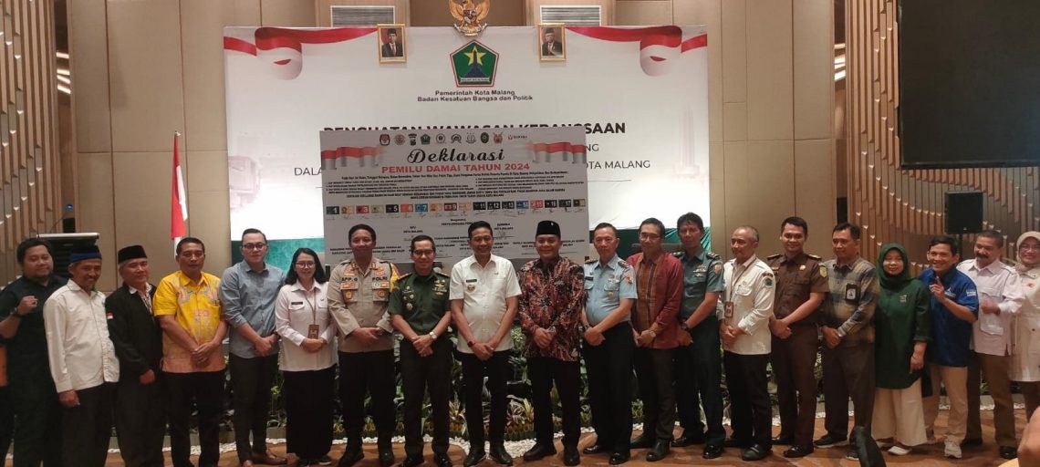Deklarasi pemilu damai.