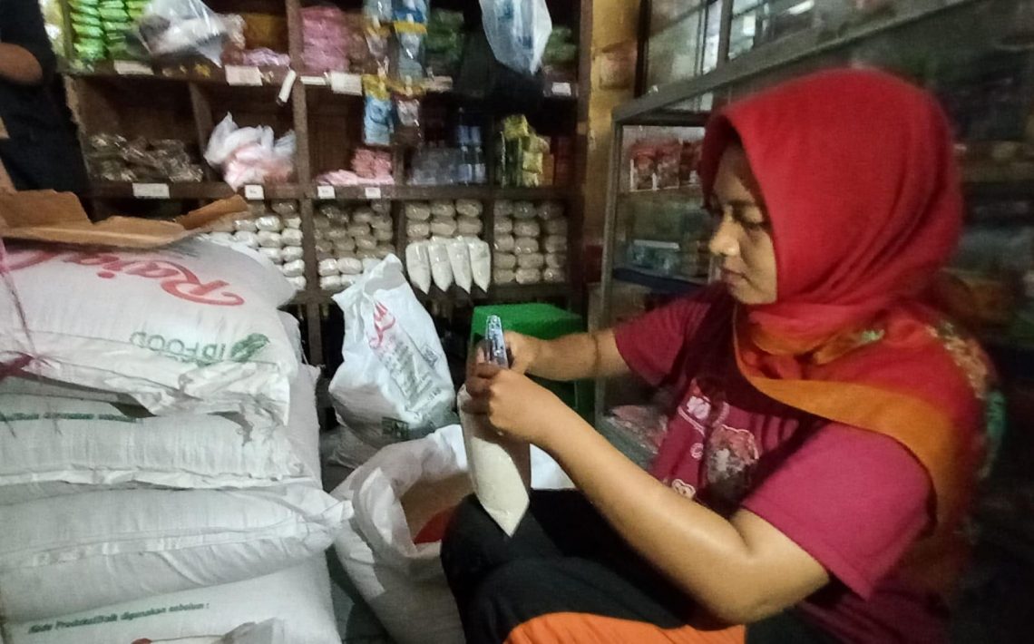 Harga gula.