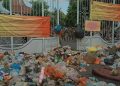 Pasca Aksi Demo Petugas Kebersihan Buang Sampah di Pendapa Sidoarjo, Ini Tanggapan Pemkab 3 Buang sampah.