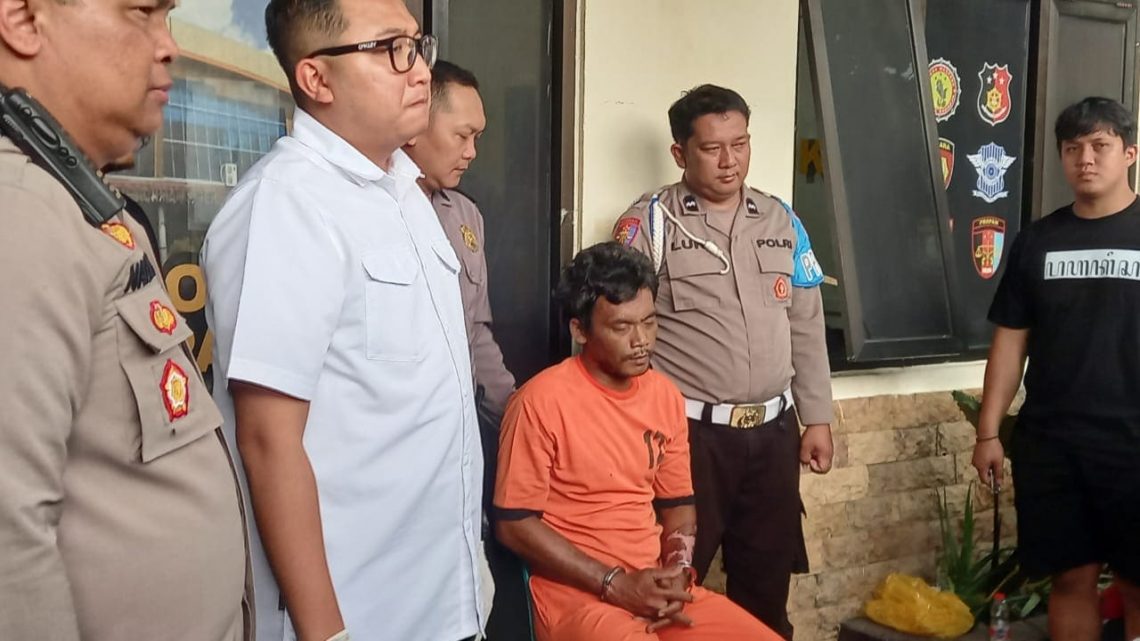 Dendam Dicerai Sepihak, Pria di Pakis Malang Siram Air Keras Mantan Istri saat Boncengan dengan Pacar 1 Air keras.