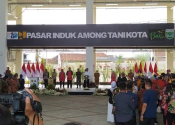 Pasar Induk Among Tani.