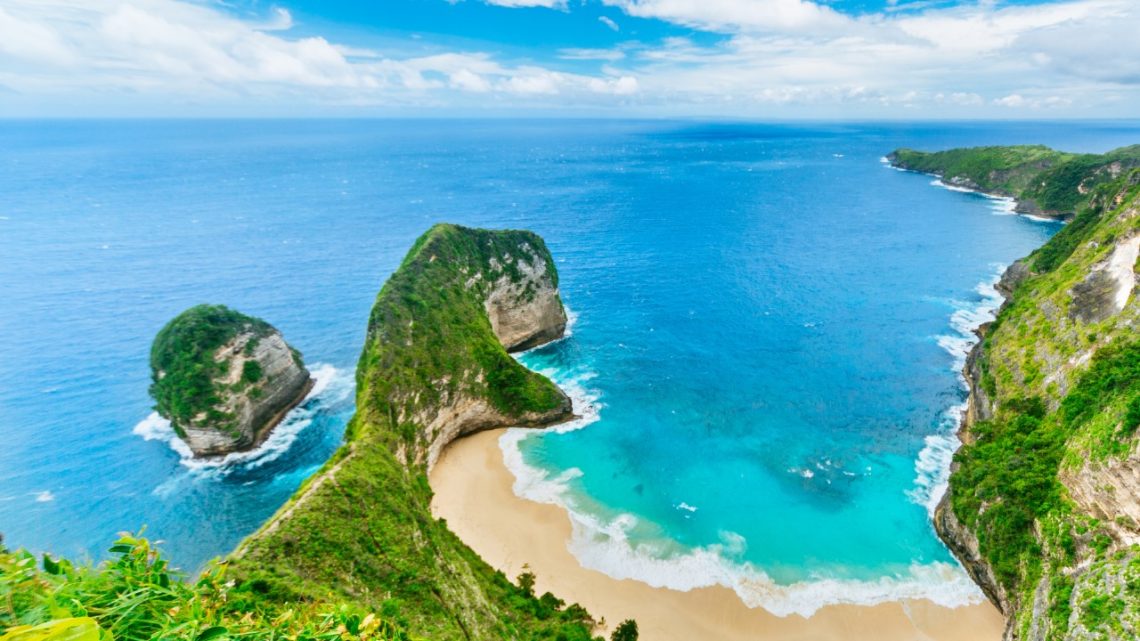 9 Destinasi Wisata Nusa Penida Bali, Lengkap dengan Harga Tiket dan Jadwal Boat 1 destinasi wisata di Nusa Penida Bali