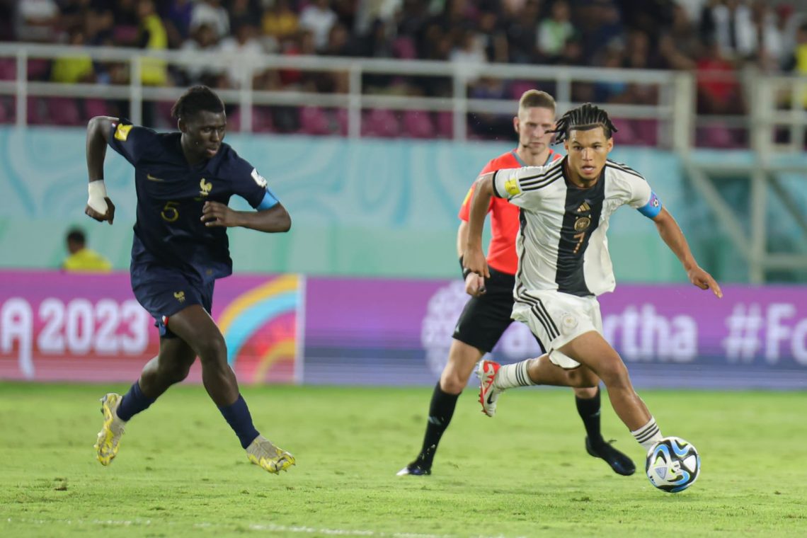 Kapten Timnas U-17 Jerman, Paris Bunner saat berlaga melawan Prancis di Piala Dunia U-17 2023. Foto: LOC WCU17/NFL