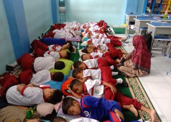 Siswa Makin Fokus Belajar, SD Muhammadiyah 4 Zamzam Sidoarjo Terapkan Mata Pelajaran Tidur Siang