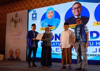 PAN Rekomendasikan Khofifah Maju Lagi Jadi Calon Gubernur Jatim 2024