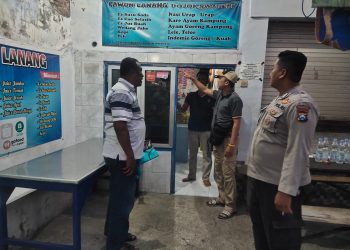 Pura-pura Senam, Pria Bobol Warung di Kompleks Masjid Mbah Ratu Pasuruan Ditangkap Warga