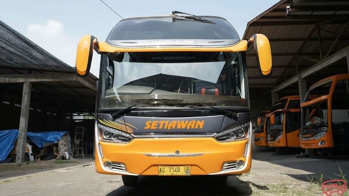 Bus Malang Bali
