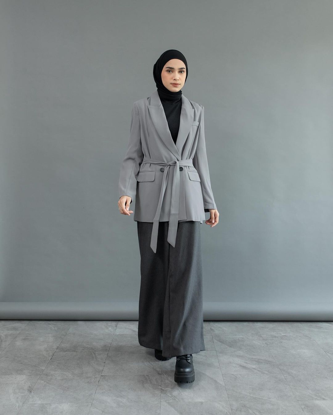 model blazer wanita hijab kekinian