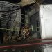 Gudang Tiner di Surabaya Terbakar, 6 Orang Terluka dan Belasan Kendaraan Hangus 9 Gudang Tiner di Surabaya Terbakar, 6 Orang Terluka dan Belasan Kendaraan Hangus