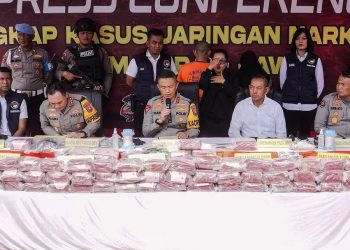 Pasutri di Surabaya Jadi Tersangka Pengedaran 144 Kg Sabu-sabu Senilai Rp100 Miliar
