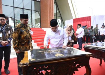 Resmikan 4 Masjid di Rest Area Tol Pandaan-Malang, Ma'ruf Amin Harap Bisa Jadi Tempat Pembinaan Religi Pengguna Jalan Tol 1 Resmikan 4 Masjid di Rest Area Tol Pandaan-Malang, Ma’ruf Amin Harap Bisa Jadi Tempat Pembinaan Religi Pengguna Jalan Tol