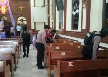 Waspada Terorisme, Polisi Sterilisasi 17 Gereja di Pasuruan