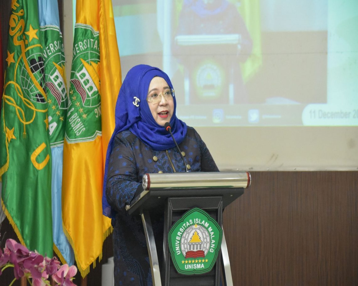 Workshop dan Sertifikasi Brevet Pajak 2023 FEB Unisma Gandeng Ikatan Akuntan Indonesia 1 Dekan FEB Unisma, Nur Diana SE MSi CBV CERA. Foto: dok FEB Unisma