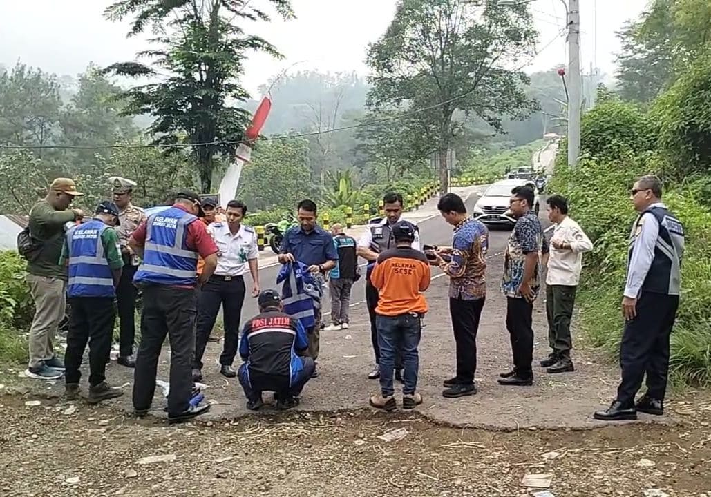 Antisipasi Nataru, Dishub Kabupaten Mojokerto Sosialisasi Lalin kepada Relawan 2 Sosialisasi Dishub Kabupaten Mojokerto.