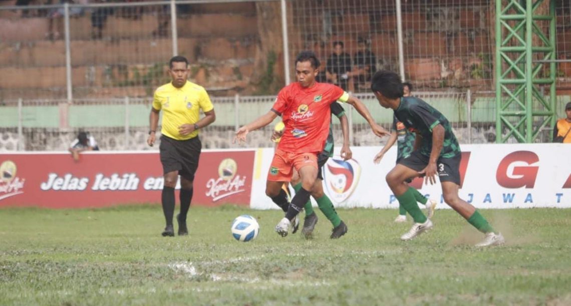 Persekabpas Pasuruan Kembali Menang Telak di Liga 3 Jatim, Tekuk PSPK 6-0 1 Persekabpas Pasuruan.